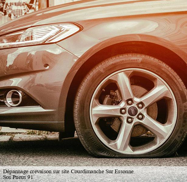 prestation-de-depannage-crevaison-sur-site-courdimanche-sur-essonne-91720-4