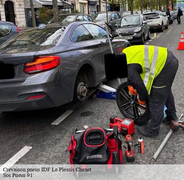 etablissement-specialise-en-crevaison-pneus-idf-le-plessis-chenet-91830-4