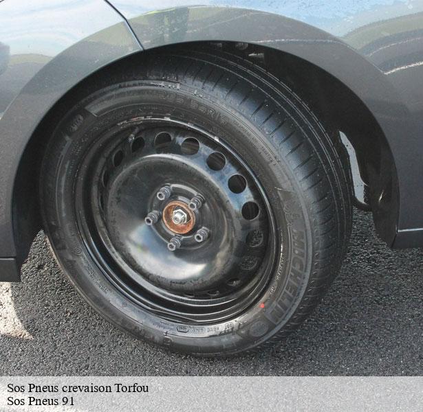 societe-sos-pneus-crevaison-torfou-91730-1
