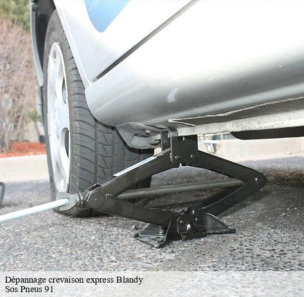 service-de-depannage-crevaison-express-blandy-91150-4