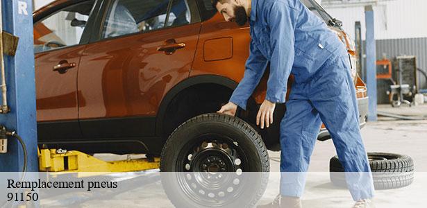 equipe-pour-remplacement-pneus-champmotteux-91150-5